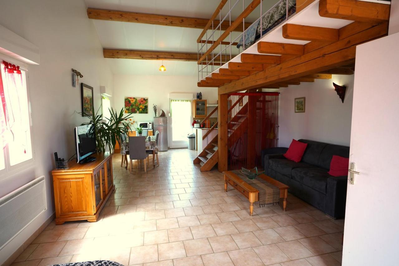 Apartamento Loft Avec Mezzanine Montagnac  Exterior foto